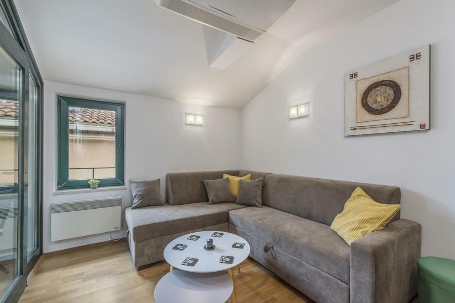 Apartment Matea Novigrad Istria Eksteriør billede